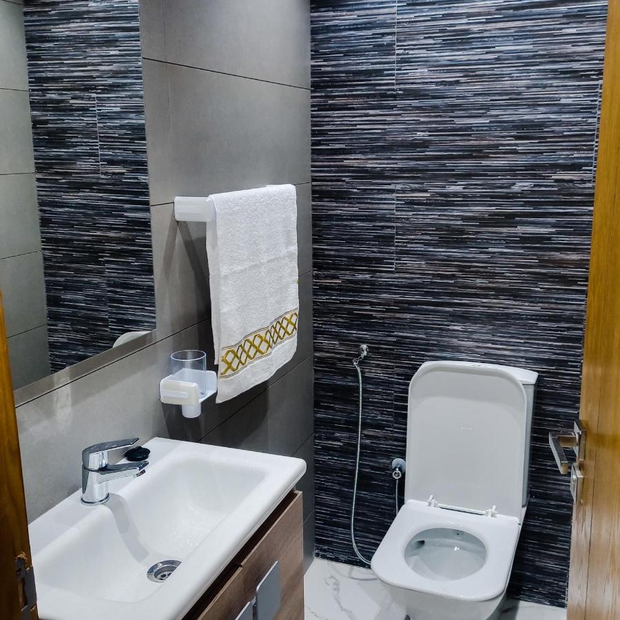 Super Apartement Totalement Neuf A Cote De Marjane Avec La Climatisation Et Wifi Tanger Eksteriør billede