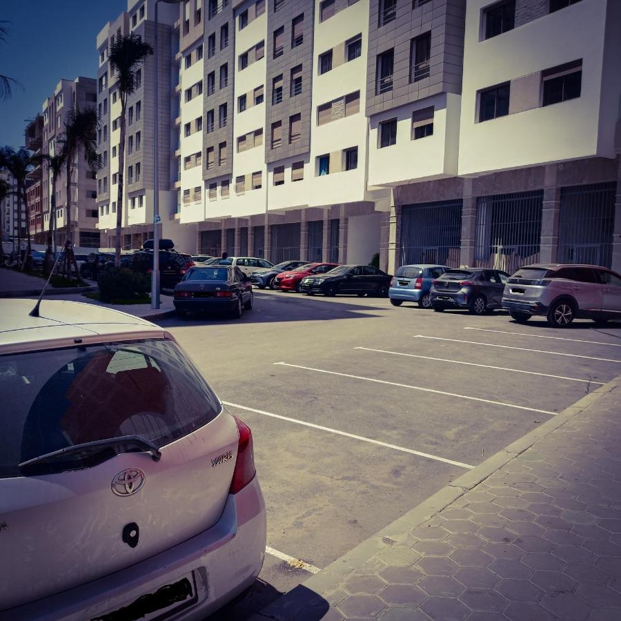 Super Apartement Totalement Neuf A Cote De Marjane Avec La Climatisation Et Wifi Tanger Eksteriør billede