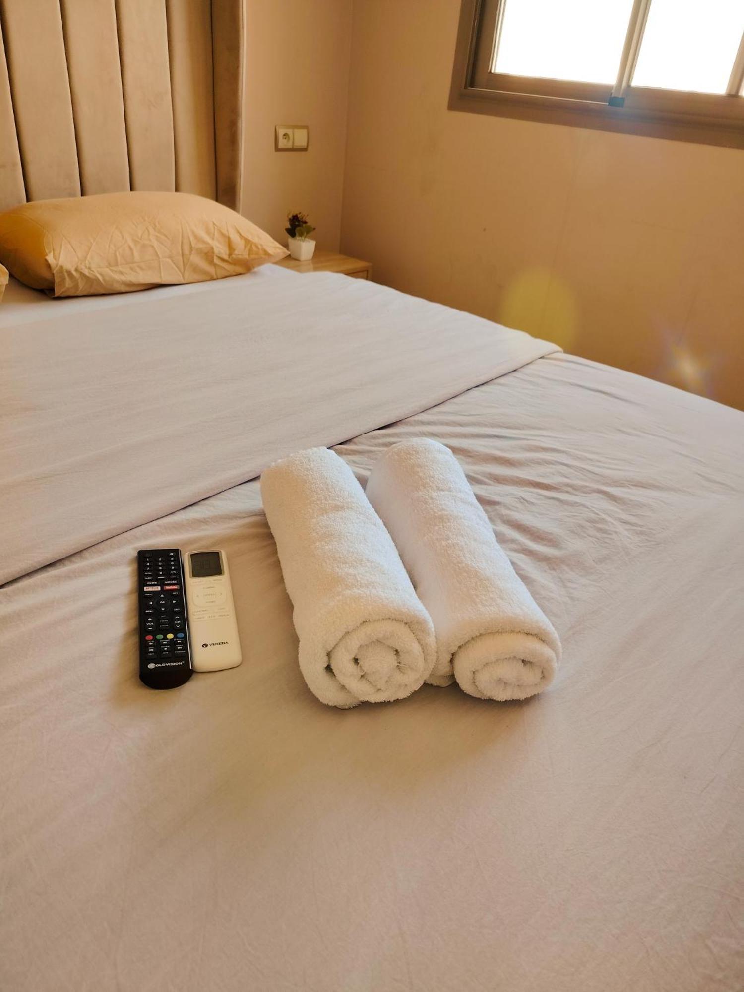 Super Apartement Totalement Neuf A Cote De Marjane Avec La Climatisation Et Wifi Tanger Eksteriør billede